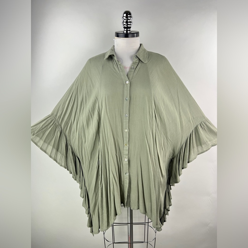 💚 3069. Oversized Button Front Ruffled Tunic Top